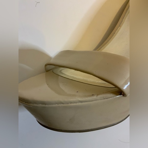 Charlotte Russe Wedges - Picture 12 of 14